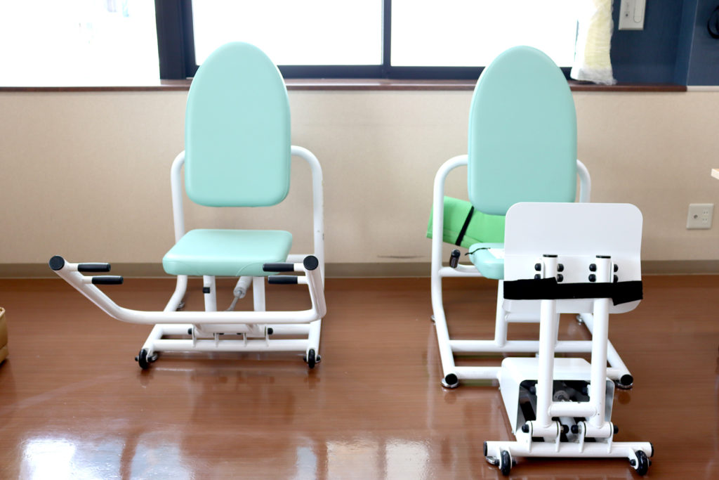 トレーニングマシン